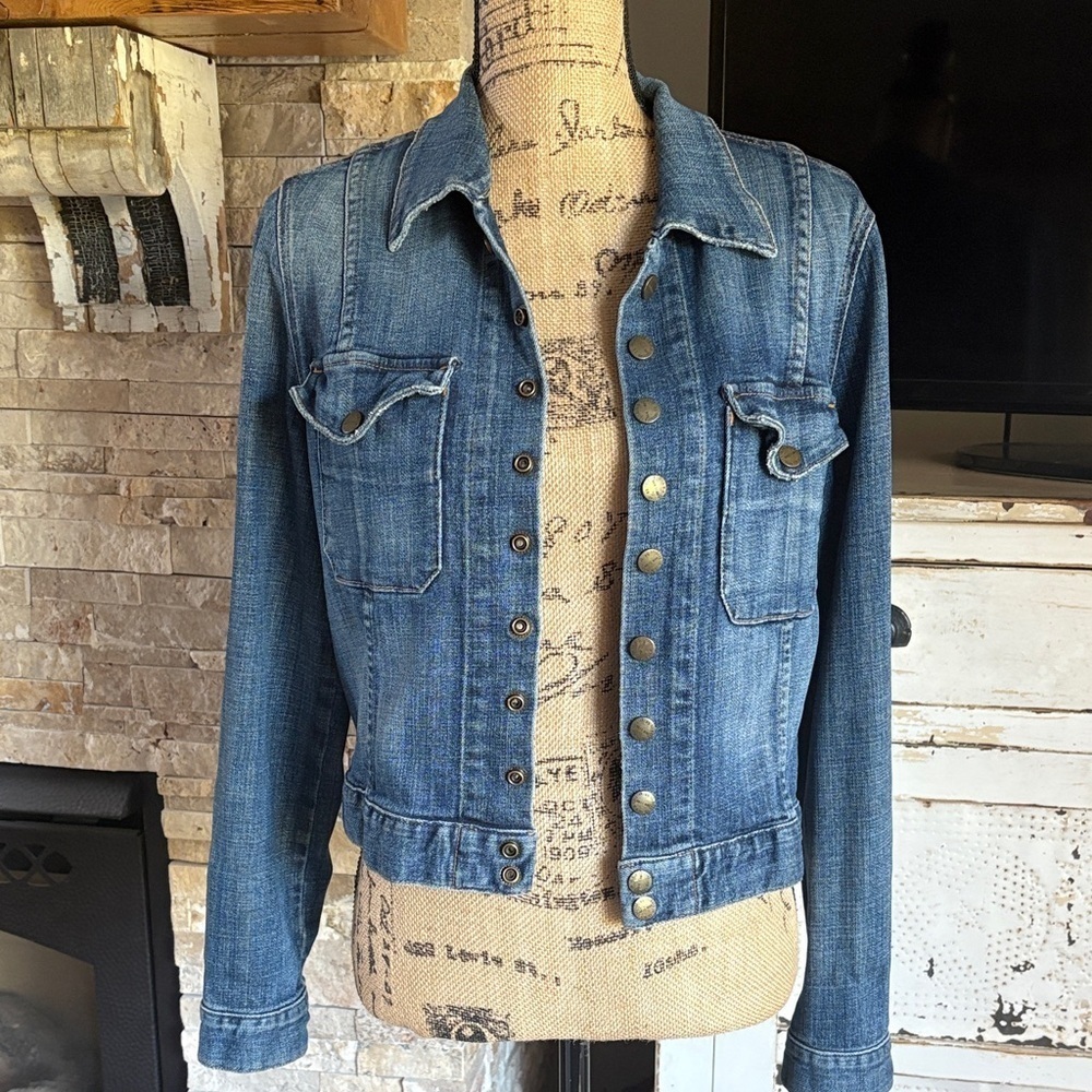 Current Elliott The Snap Jacket jean jacket cropped perfectly worn snap closure